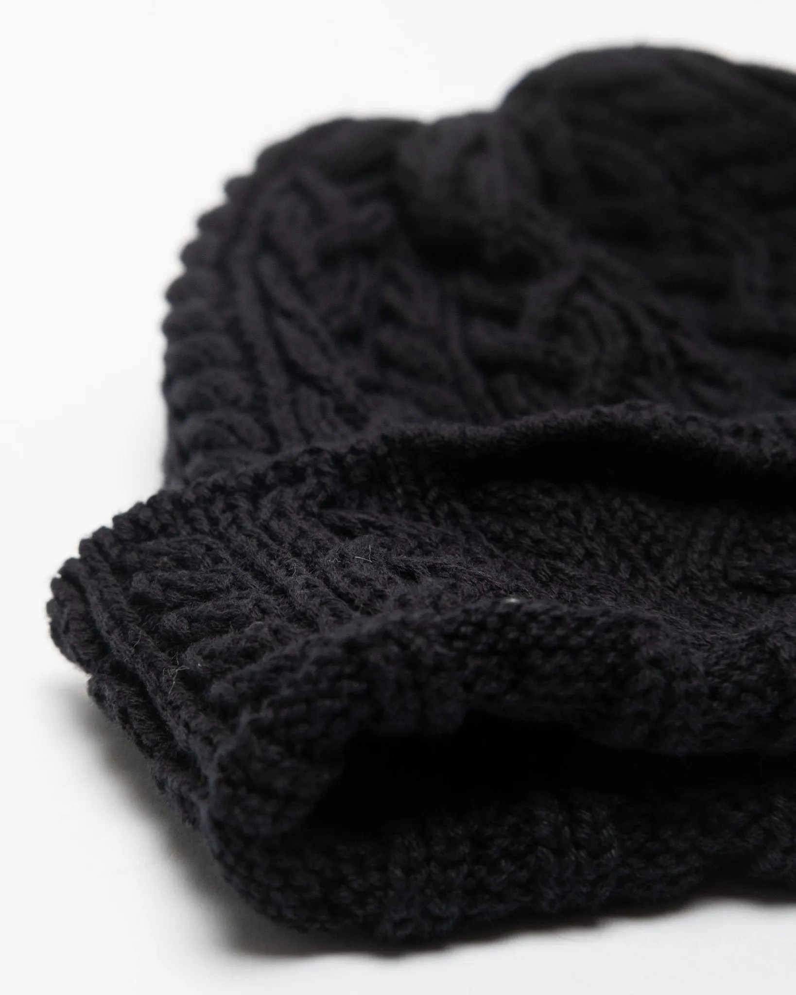 Fisherman Cable Knit Hat Black