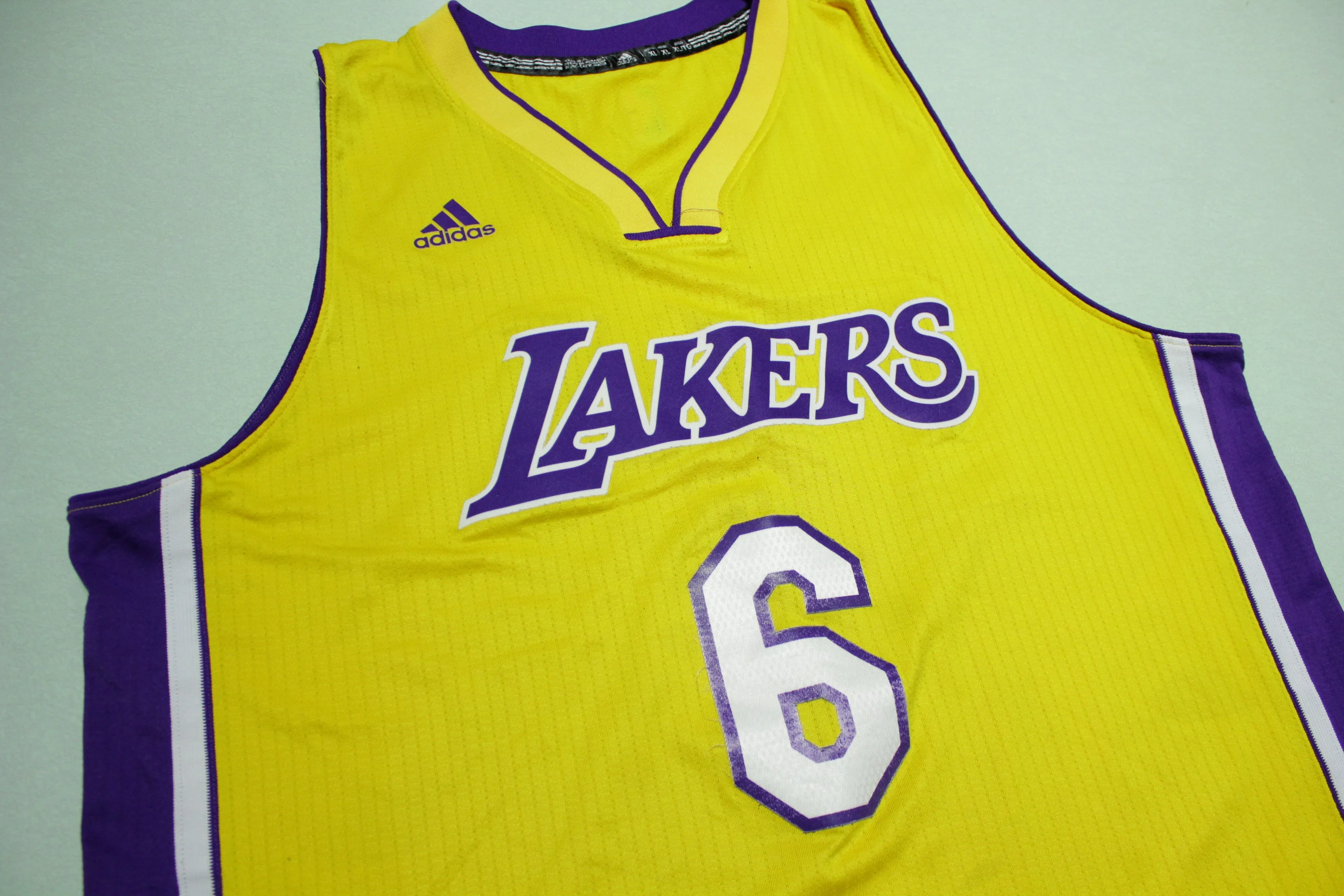 Jordan Clarkson #6 Los Angeles LA Lakers Adidas XL  2 Length Basketball Jerey